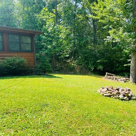 Smoky Mountain Enchanting Haven 3Br2Ba Cabin Sevierville Exterior photo