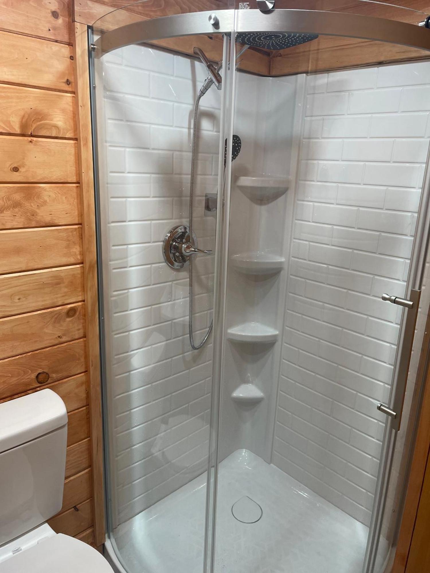 Smoky Mountain Enchanting Haven 3br2ba Holiday home